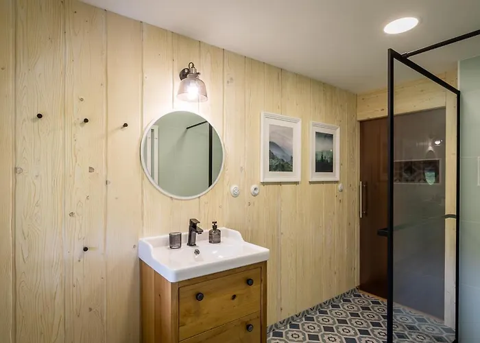 Apartamento U 3 Zbujů